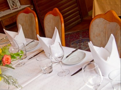 照片: Weinstube zum Pfauen